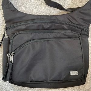 Lug Sidekick crossbody bag (black)